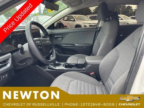 Used 2025 Kia K4 EX FWD image 4