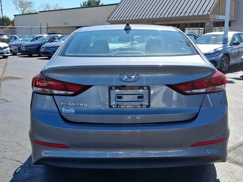 Used 2018 Hyundai Elantra SEL FWD image 5