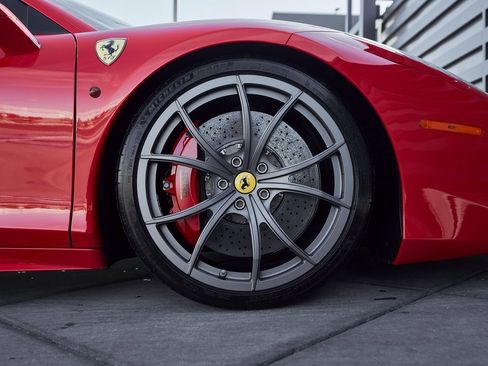 Used 2013 Ferrari 458 Italia Coupe image 29