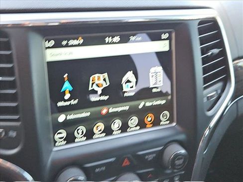 Used 2018 Jeep Grand Cherokee Overland RWD image 21
