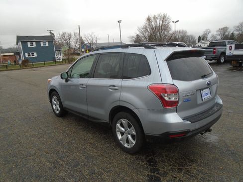Used 2015 Subaru Forester 2.5i Limited image 8