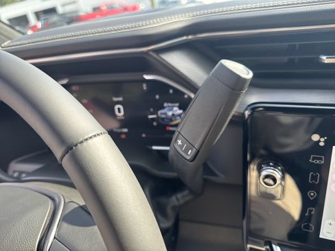 New 2026 GMC Sierra 2500 Denali Ultimate AWD/4WD image 21