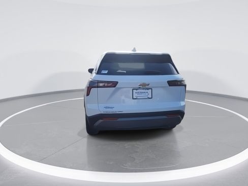 New 2026 Chevrolet Equinox LT w/ Convenience Package II image 7