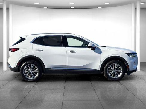 Used 2022 Buick Envision Preferred FWD image 8