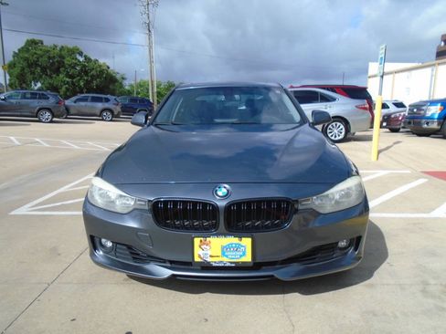 Used 2015 BMW 328i xDrive Sedan AWD/4WD image 2
