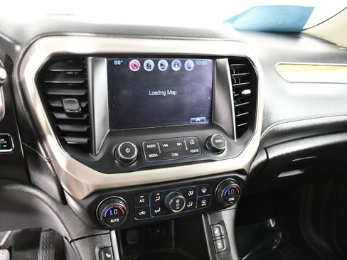 Used 2017 GMC Acadia Denali w/ Technology Package AWD/4WD image 25