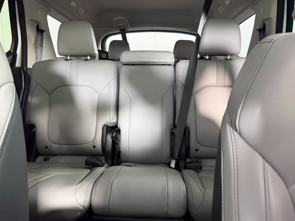 Used 2023 Honda Pilot Touring image 19