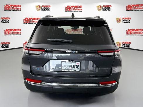 Used 2023 Jeep Grand Cherokee 4WD 4xe image 16