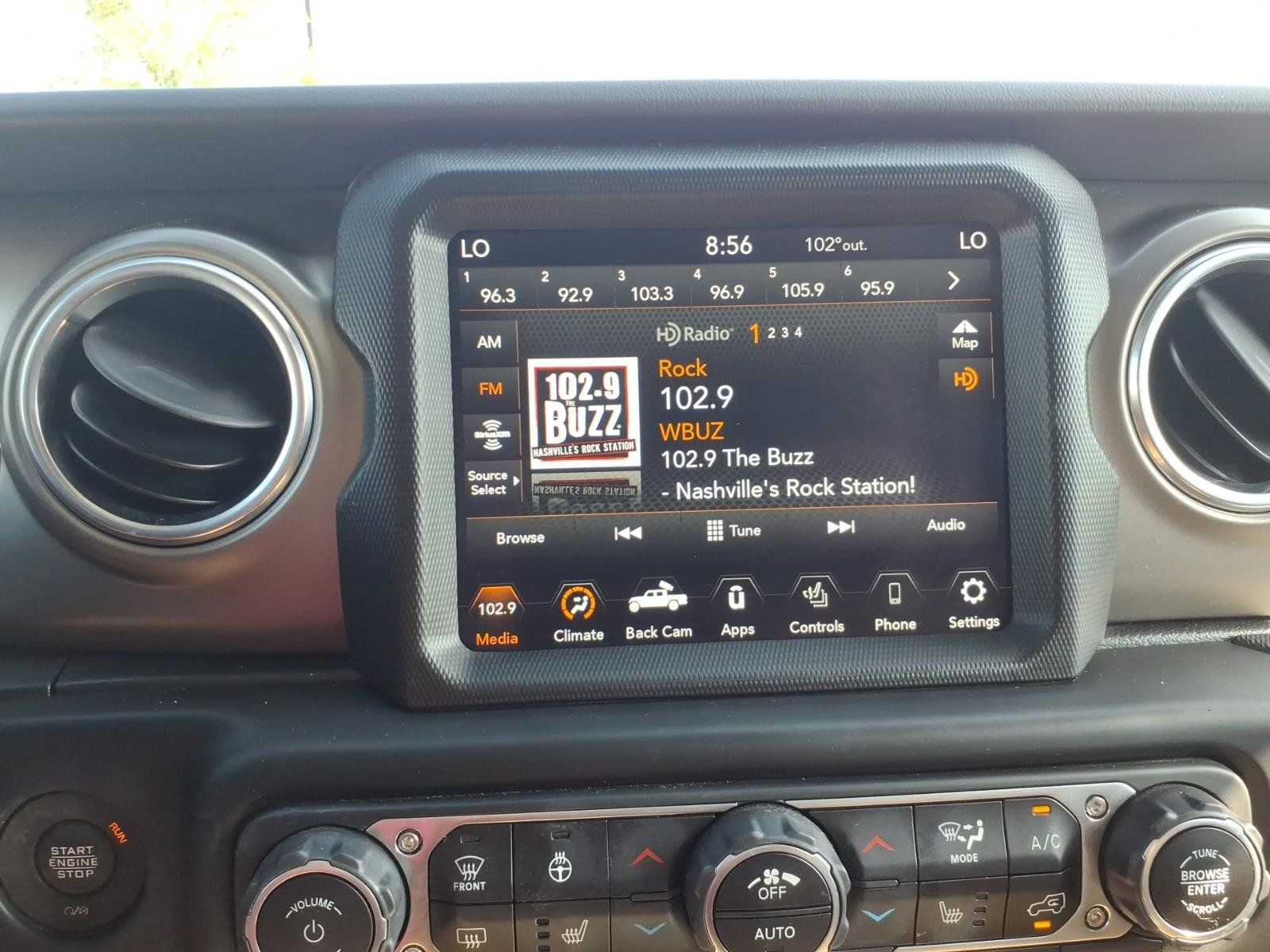 Used 2021 Jeep Gladiator Rubicon AWD/4WD image 18