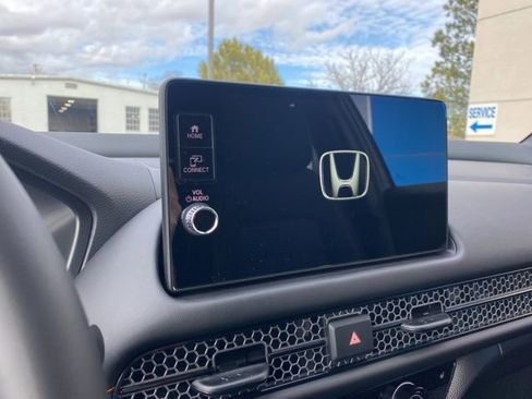 New 2026 Honda HR-V Sport image 17