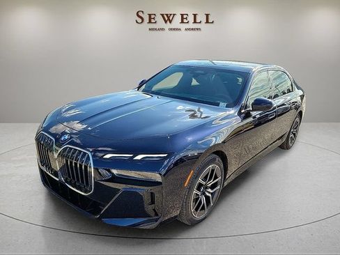 Used 2026 BMW 760i xDrive AWD/4WD image 1