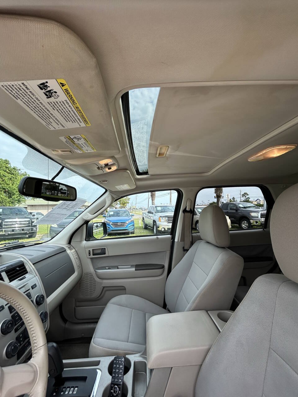 Used 2012 Ford Escape XLT AWD/4WD image 17