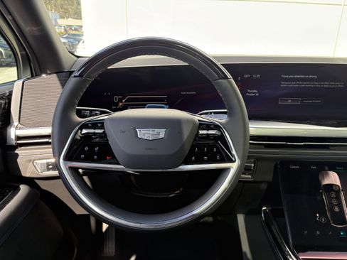 New 2026 Cadillac Escalade IQ Sport 1 w/ LPO, Floor Liner Package image 19