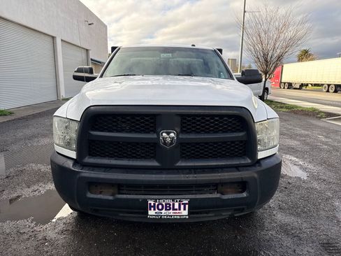 Used 2018 RAM 2500 Tradesman w/ Power Accessory Group image 9