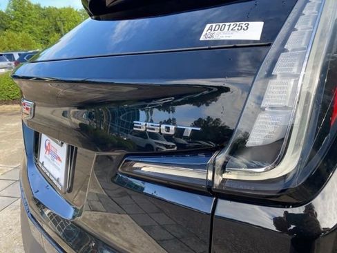 Used 2023 Cadillac XT4 Sport FWD image 20