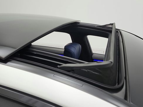 Used 2025 Mercedes-Benz S 580 4MATIC Sedan image 19