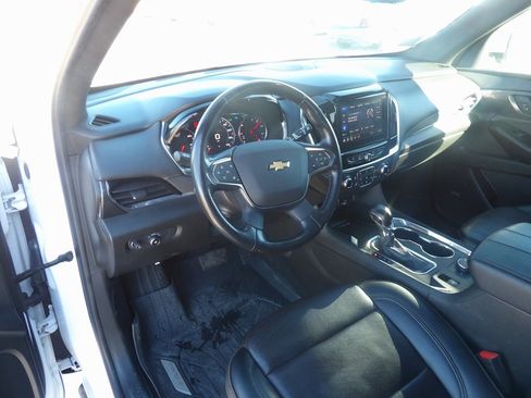 Used 2022 Chevrolet Traverse High Country w/ LPO, Floor Liner Package image 12