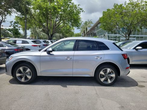 Used 2023 Audi Q5 2.0T Premium Plus w/ Premium Plus Package AWD/4WD image 11