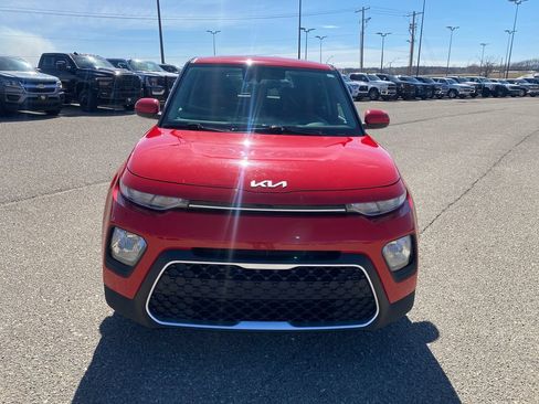 Used 2022 Kia Soul S FWD image 8