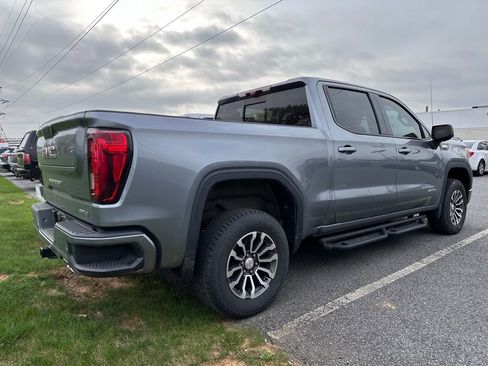 Used 2021 GMC Sierra 1500 AT4 w/ AT4 Value Package image 4