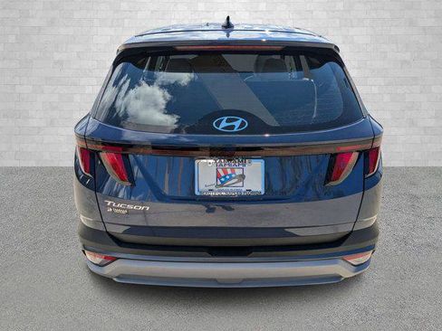 New 2026 Hyundai Tucson SE FWD image 3