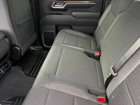New 2026 GMC Sierra 3500 SLE AWD/4WD image 9