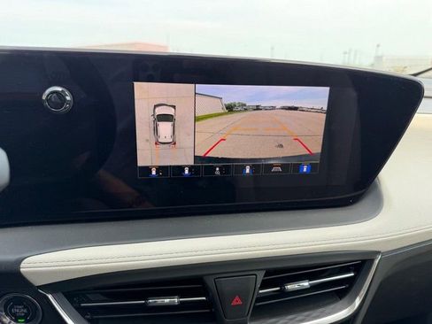 Used 2026 Buick Encore GX Sport Touring w/ Advanced Technology Package image 21