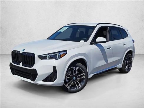 New 2026 BMW X1 xDrive28i w/ M Sport Package AWD/4WD image 1