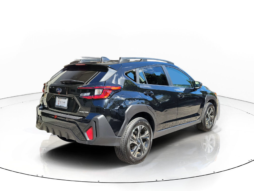Used 2024 Subaru Crosstrek 2.0i Premium AWD/4WD image 6