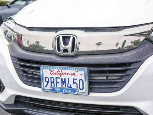 Used 2022 Honda HR-V EX image 6
