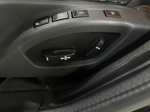 Used 2016 Volvo V60 T5 Premier image 16