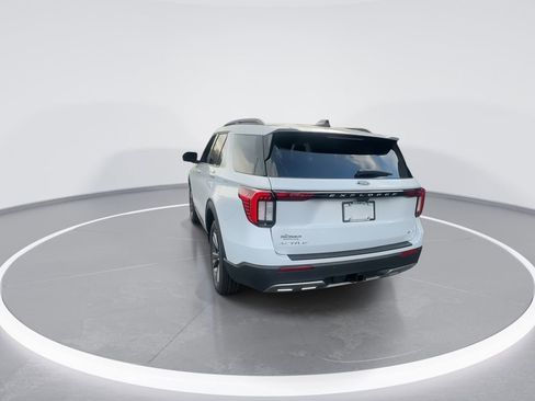 New 2026 Ford Explorer Active w/ Active Comfort Package AWD/4WD image 7