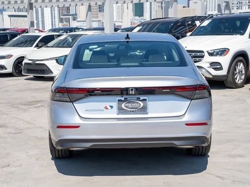 New 2026 Honda Accord SE image 6