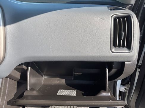 Used 2019 Chevrolet Colorado Z71 w/ LPO, Premium Interior Package image 27