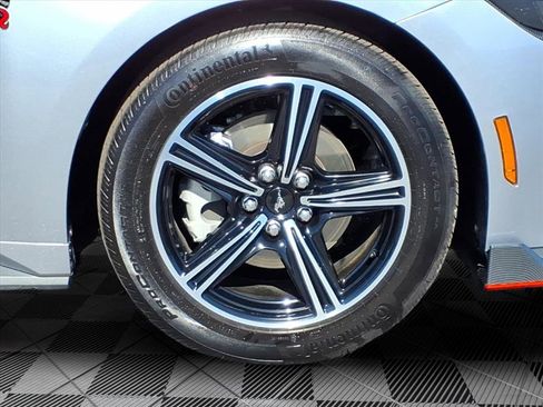 Used 2025 Ford Mustang Coupe image 10