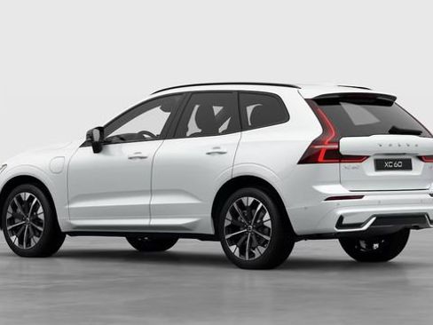 New 2026 Volvo XC60 T8 Ultra w/ Protection Package Premier AWD/4WD image 3