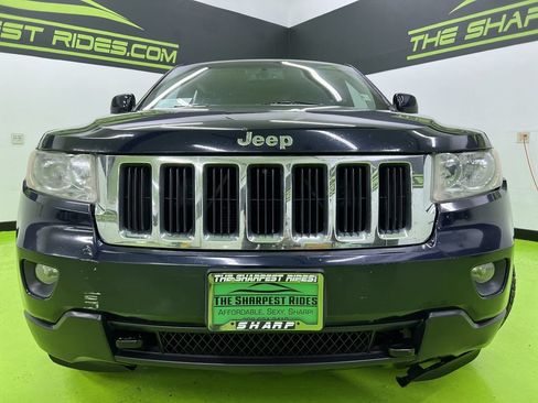 Used 2012 Jeep Grand Cherokee Laredo AWD/4WD image 3