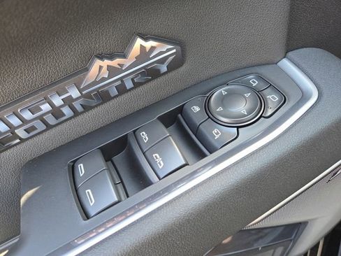 New 2026 Chevrolet Silverado 1500 High Country AWD/4WD image 11