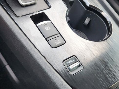 Used 2021 Nissan Rogue SV image 26