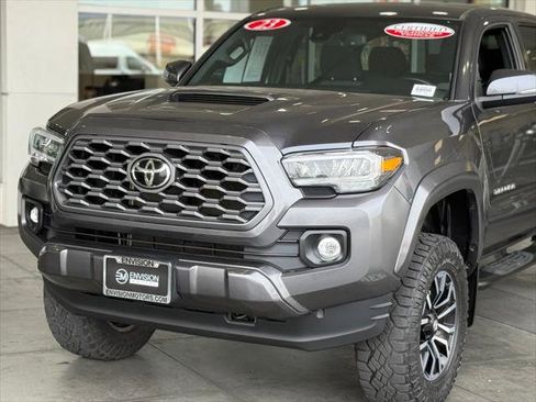 Certified 2023 Toyota Tacoma TRD Sport RWD image 3