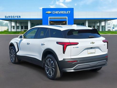 New 2025 Chevrolet Blazer EV LT image 8