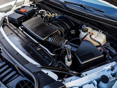 Used 2024 GMC Yukon XL Denali w/ Advanced Technology Package image 42