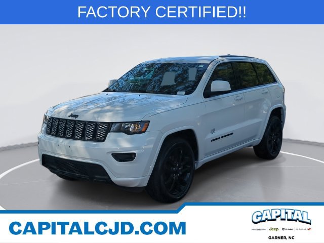 Certified 2018 Jeep Grand Cherokee Altitude AWD/4WD image 1