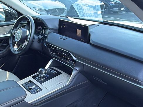 Certified 2025 MAZDA CX-90 3.3 Turbo w/ Preferred Package image 37