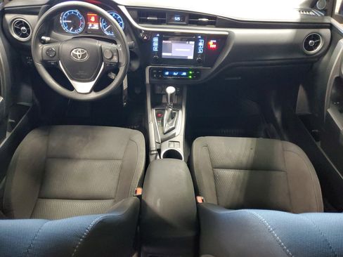 Used 2018 Toyota Corolla LE FWD image 13