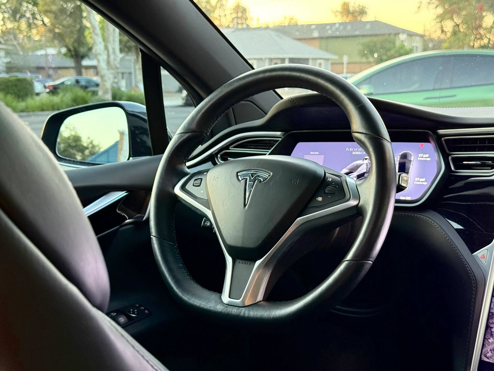 Used 2017 Tesla Model X 100D AWD/4WD image 18