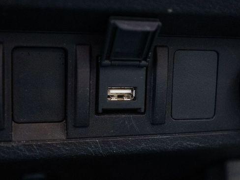 Certified 2020 Toyota Tacoma SR image 18