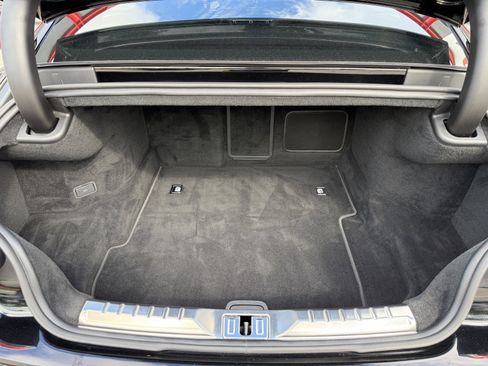 Used 2021 Bentley Continental GT image 33