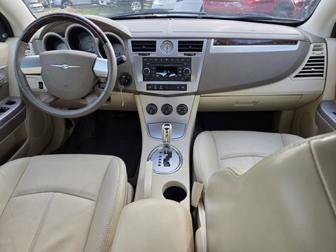 Used 2008 Chrysler Sebring Limited w/ Luxury Group FWD image 11