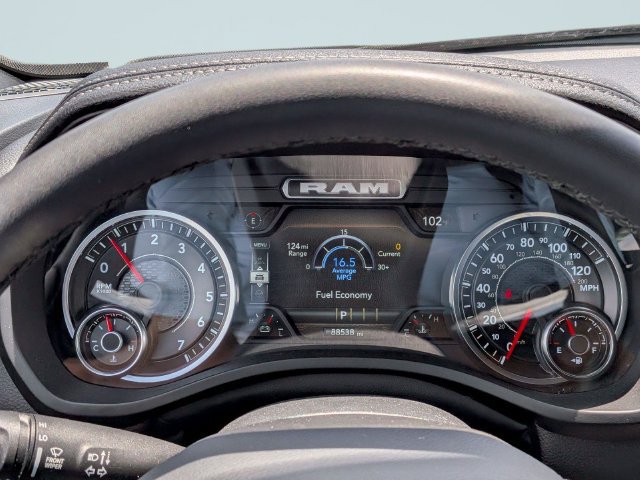 Used 2025 RAM 1500 Laramie AWD/4WD image 28